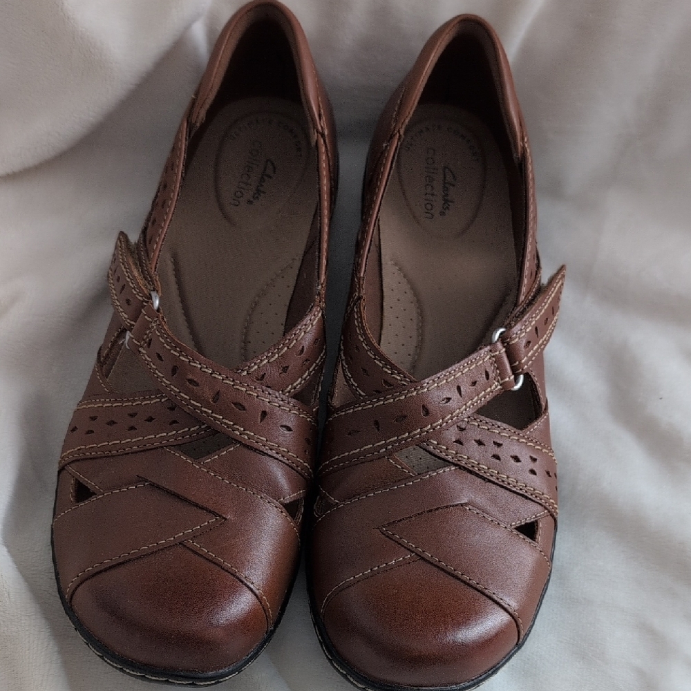 Clarks Brown Leather Mary Jane Loafers